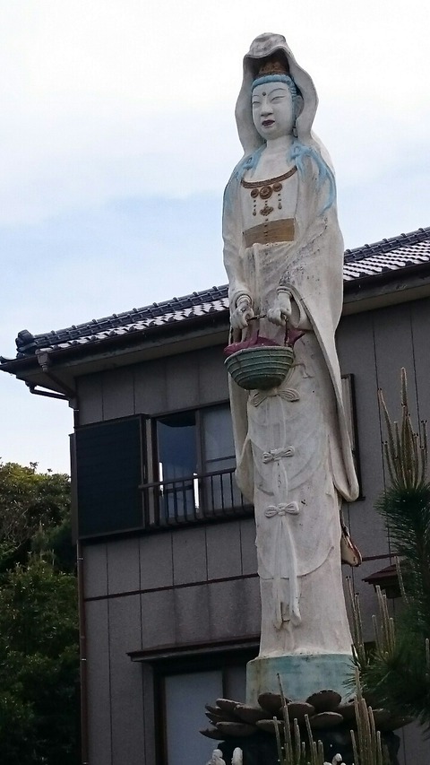 謎の巨大コンクリート像/銚子「長崎の巨大像」