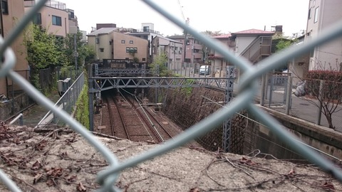 【台東区】京成本線が地下へと潜るトンネル東臺門